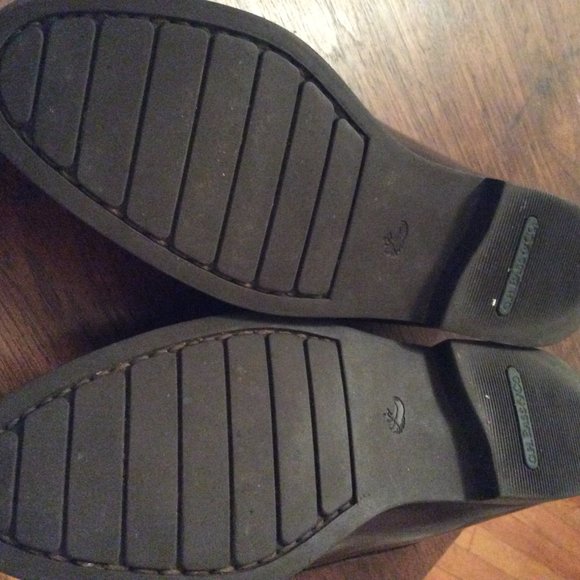 G.H. Bass & Co. Vintage Leather Loafers - Picture 2 of 3